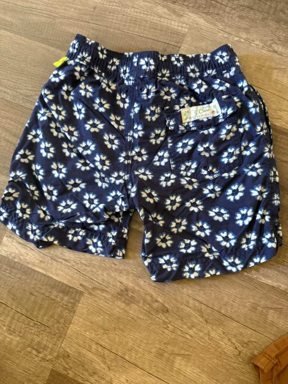 Bundle of boy shorts H&M, carters and Crewcuts